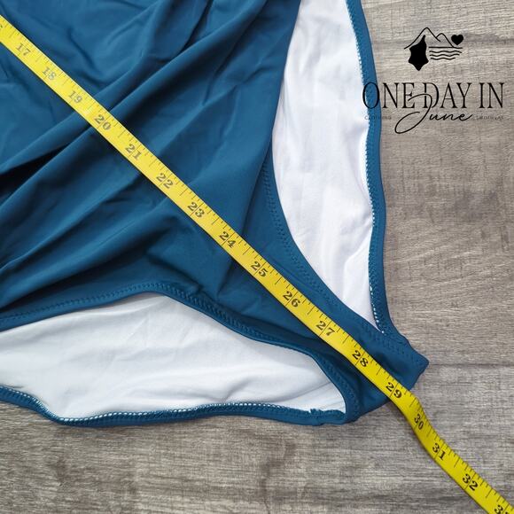 Aleumdr Cross Front Halter One Piece Swimsuit Size M - Picture 5 of 6